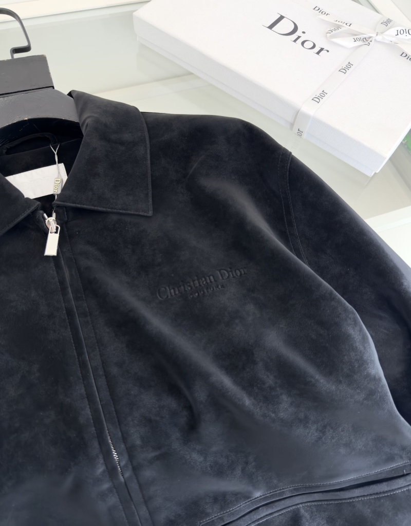 chr1st1an D10r outwear